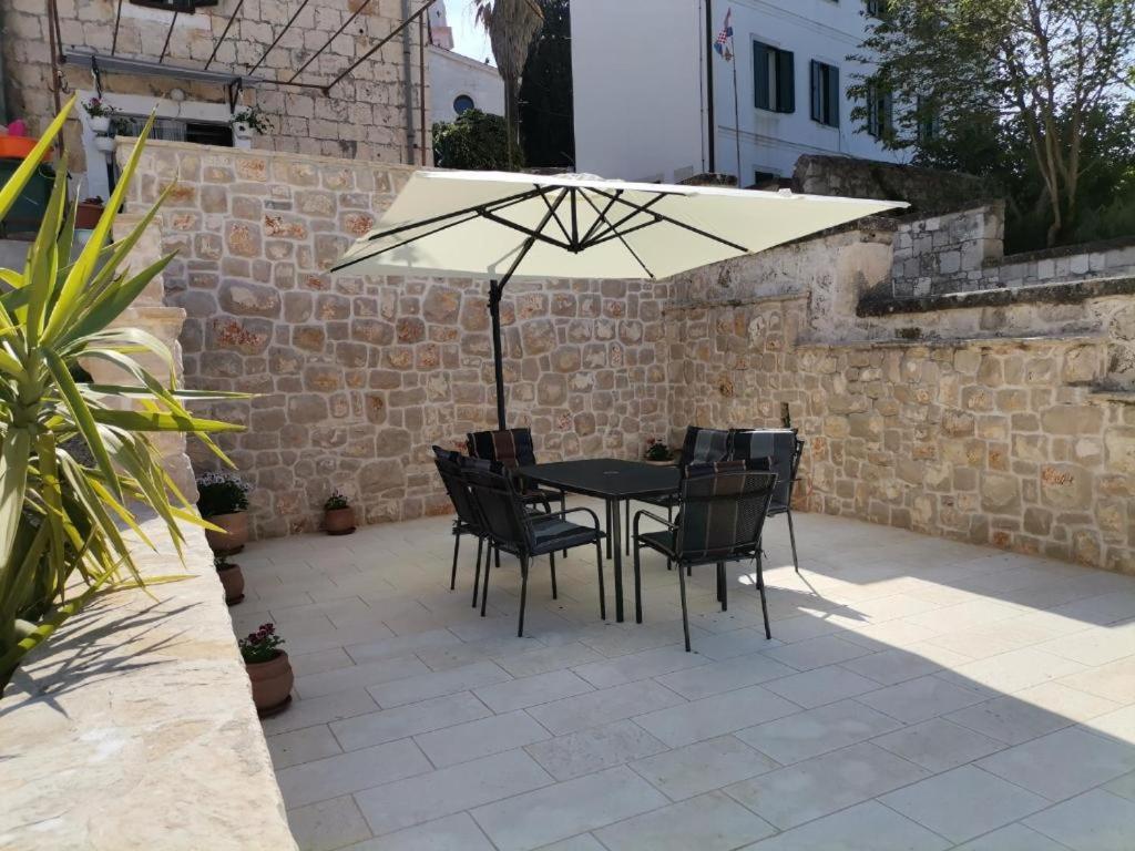 Apartments Mediteraneo Rogoznica 罗戈兹尼察 外观 照片