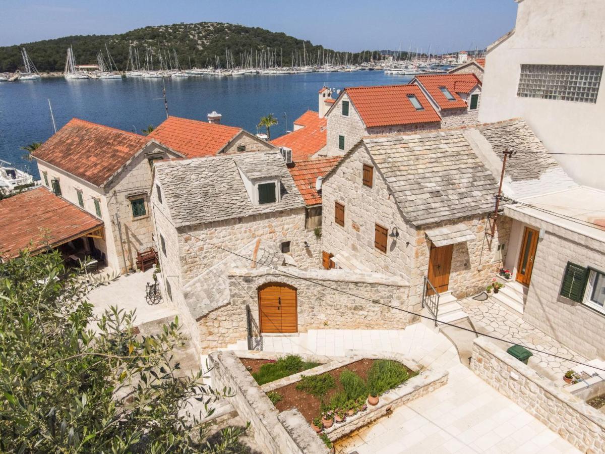Apartments Mediteraneo Rogoznica 罗戈兹尼察 外观 照片