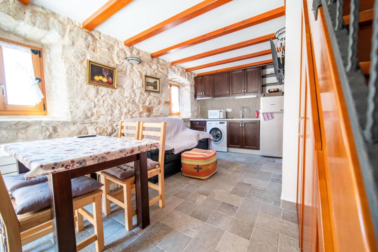 Apartments Mediteraneo Rogoznica 罗戈兹尼察 外观 照片